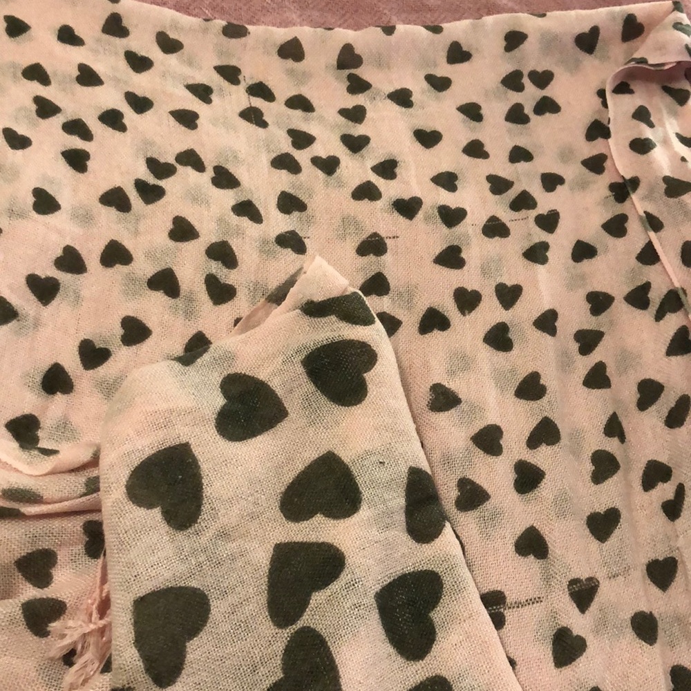 Scarf perfect condition